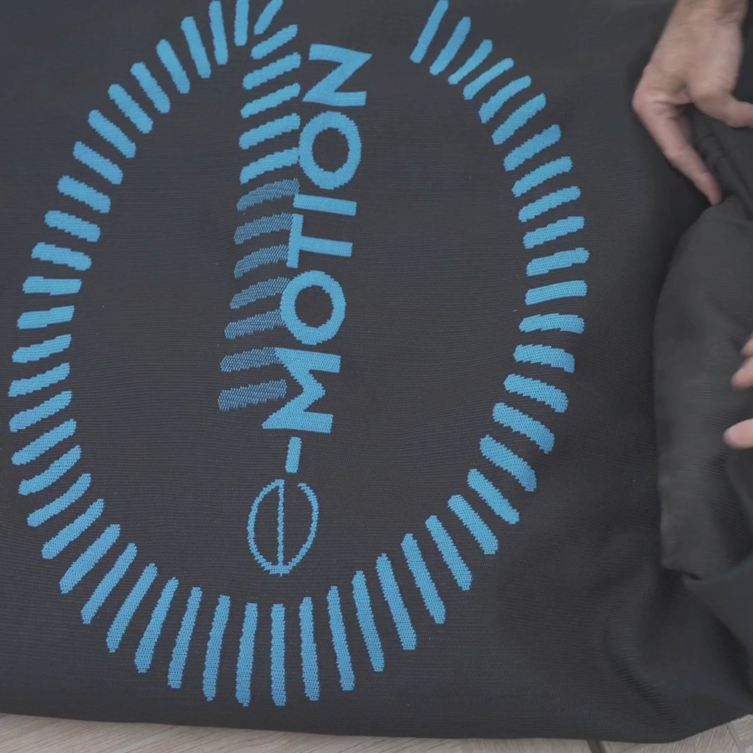 Load video: C-Fender Black